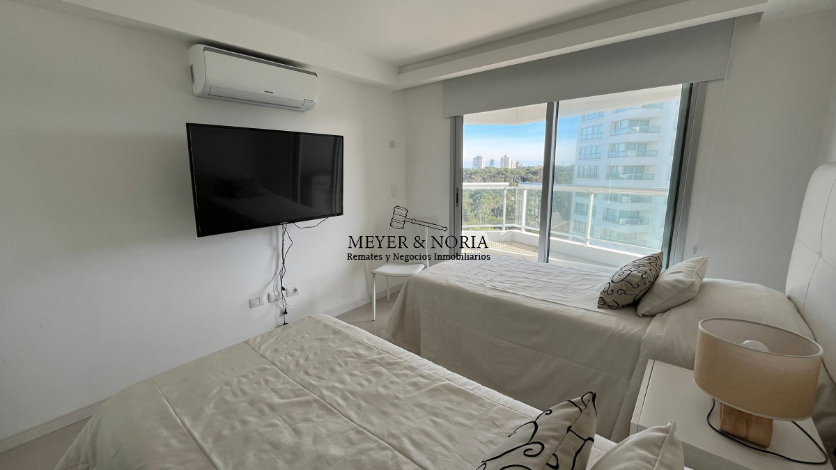 Apartamento ID.28 - Apto de 2 dormitorios mas dependencia y parrillero propio!