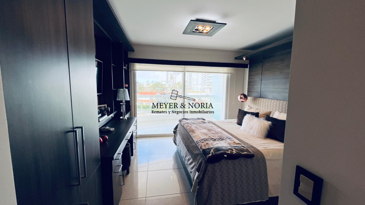 Apartamento ID.61 - Venta Aquarela, 2 dorm en suite, más dependencia y todos los servicios 