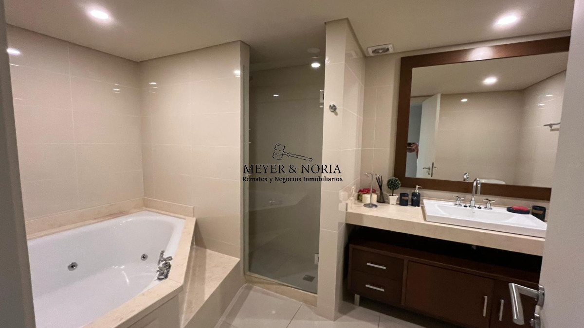 Apartamento ID.57 - Penthouse de 4 suites mas dependencia y todos los servicios
