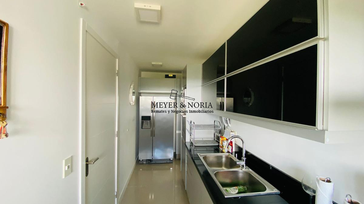 Apartamento ID.12 - One I, piso alto, vista, 3 suite, edificio con servicios