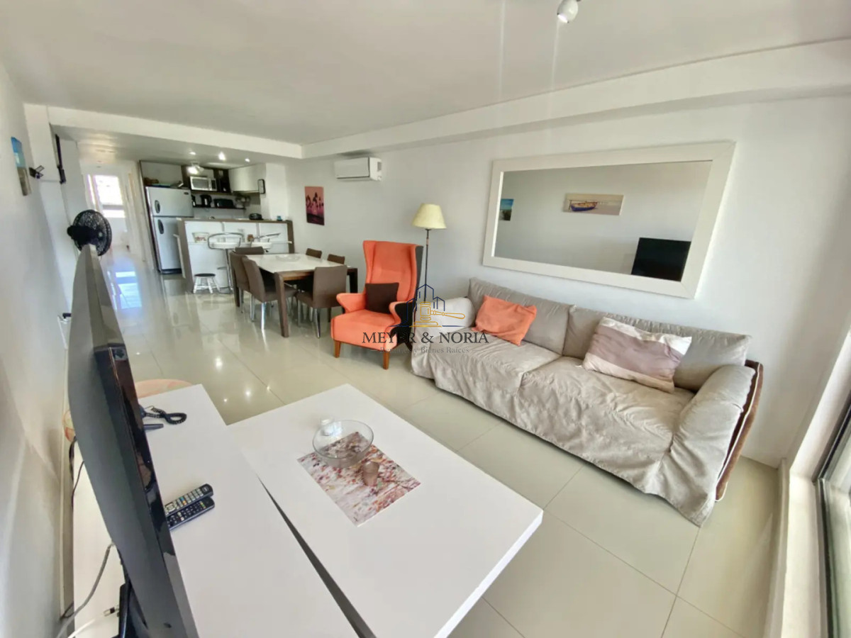 Apartamento ID.226 - Apto de dos dormitorios a pocos mtrs del mar con servicios
