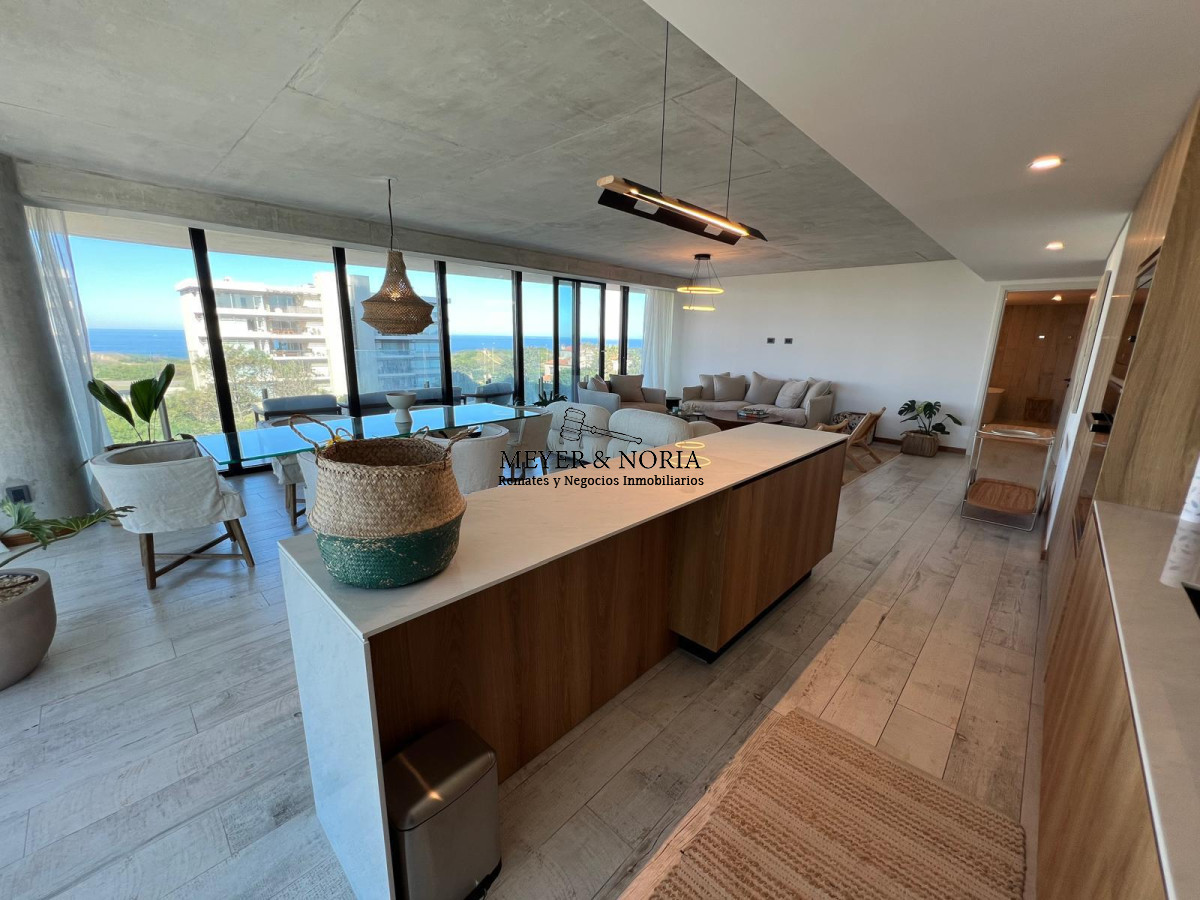 Apartamento ID.30 - Torre de alta gama! Apto de 3 suite mas dependencia y todos los servicios!