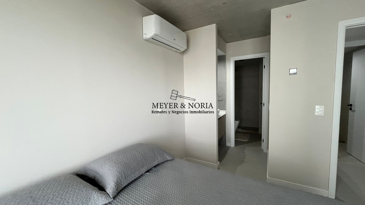 Apartamento ID.126 - Apartamento de 2 dormitorios con vista al mar, Punta del Este Playa Brava