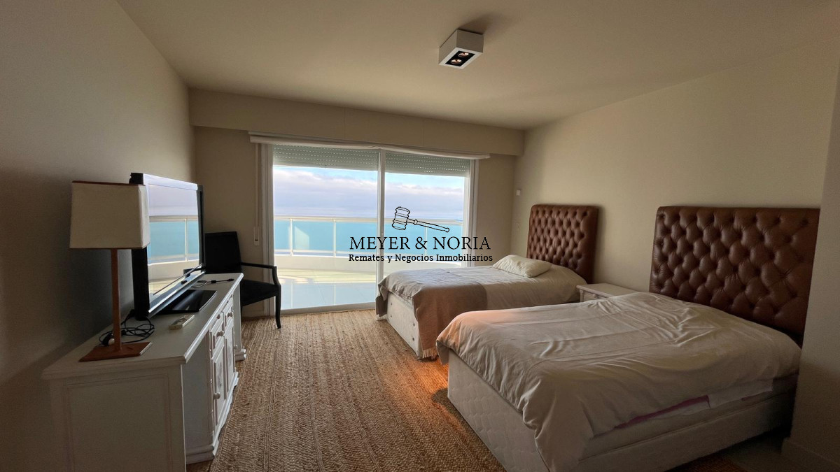Apartamento ID.57 - Penthouse de 4 suites mas dependencia y todos los servicios