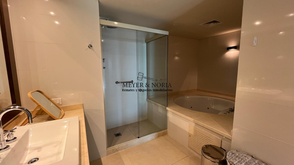 Apartamento ID.62 - Duplex con inmejorable vista, barbacoa y piscina propia, 3 suite mas dep y baño de servicio