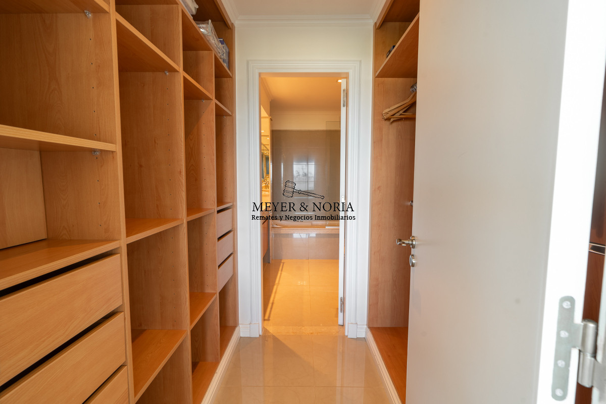 Apartamento ID.42 - Venta de Apartamento 2 DORMITORIOS en Playa Mansa, Punta del Este.