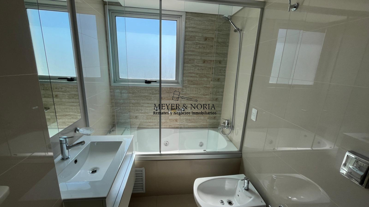 Apartamento ID.99 - Apto de 3 dorm, más dependencia de servicio, parrillero propio y amentties