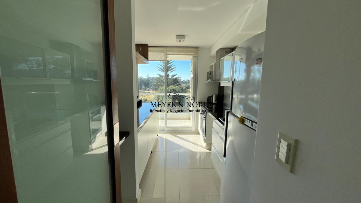 Apartamento ID.48 - Apto de 3 dormitorios, con parrillero propio - Playa Brava