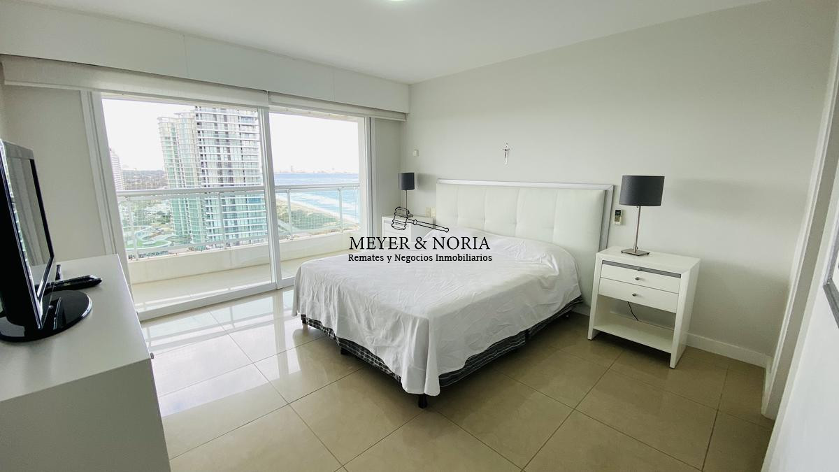 Apartamento ID.18 - Excelente unidad de 4 suites más dependencia!