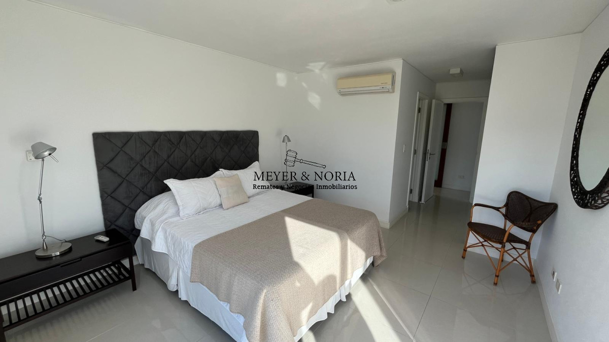 Apartamento ID.48 - Apto de 3 dormitorios, con parrillero propio - Playa Brava