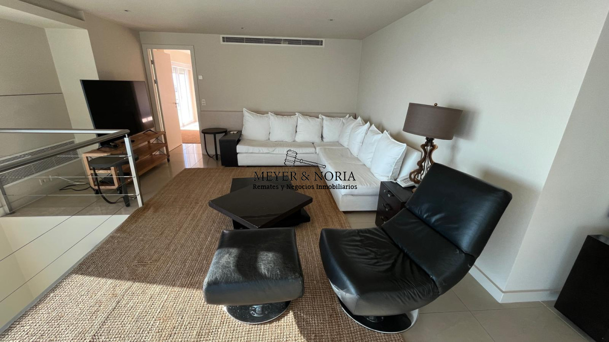 Apartamento ID.57 - Penthouse de 4 suites mas dependencia y todos los servicios