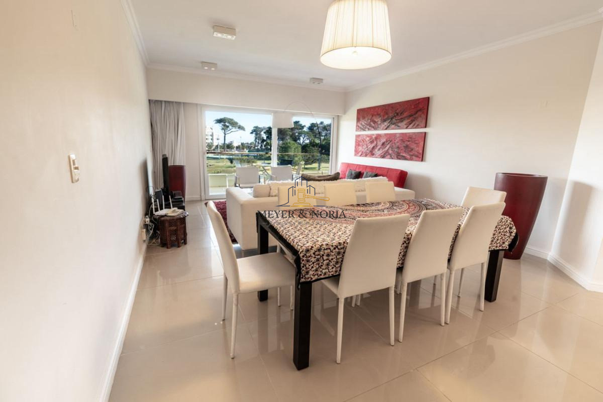 Apartamento ID.208 - Apartamento 2 dormitorios en Playa Mansa