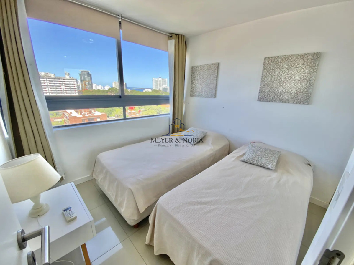 Apartamento ID.226 - Apto de dos dormitorios a pocos mtrs del mar con servicios
