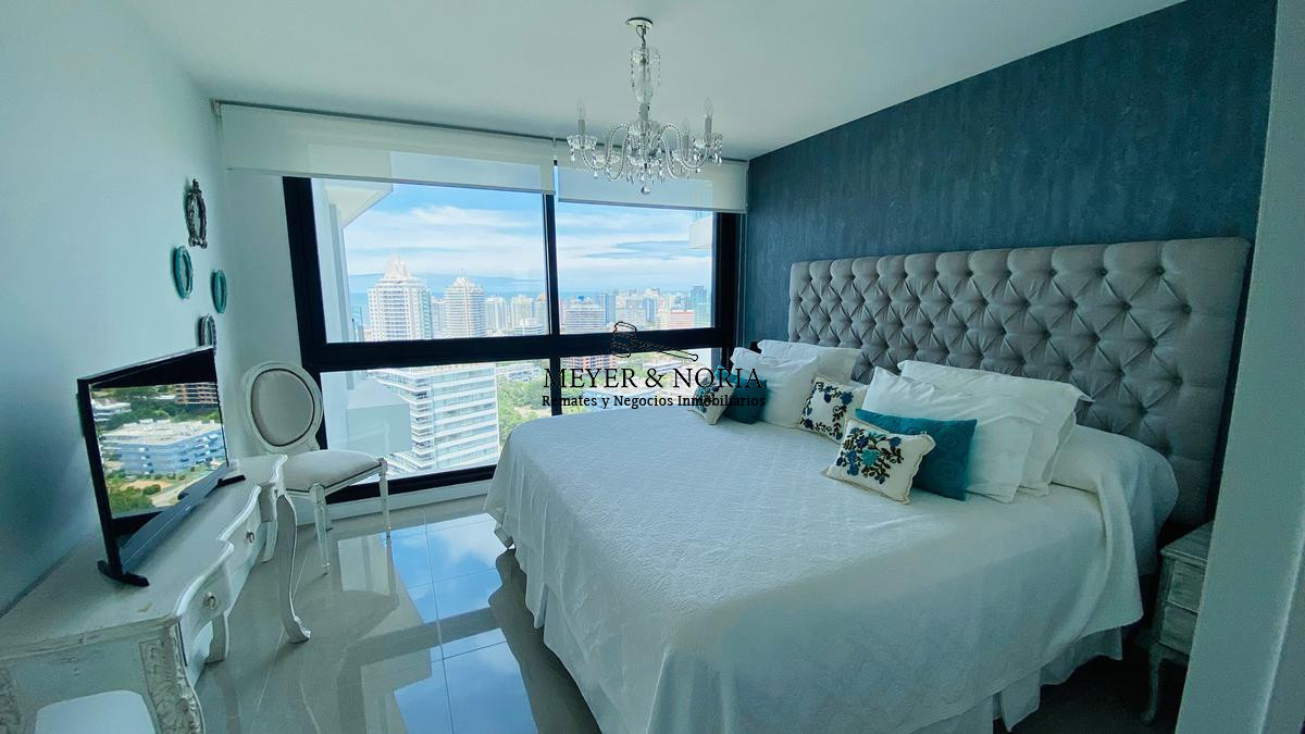 Apartamento ID.12 - One I, piso alto, vista, 3 suite, edificio con servicios