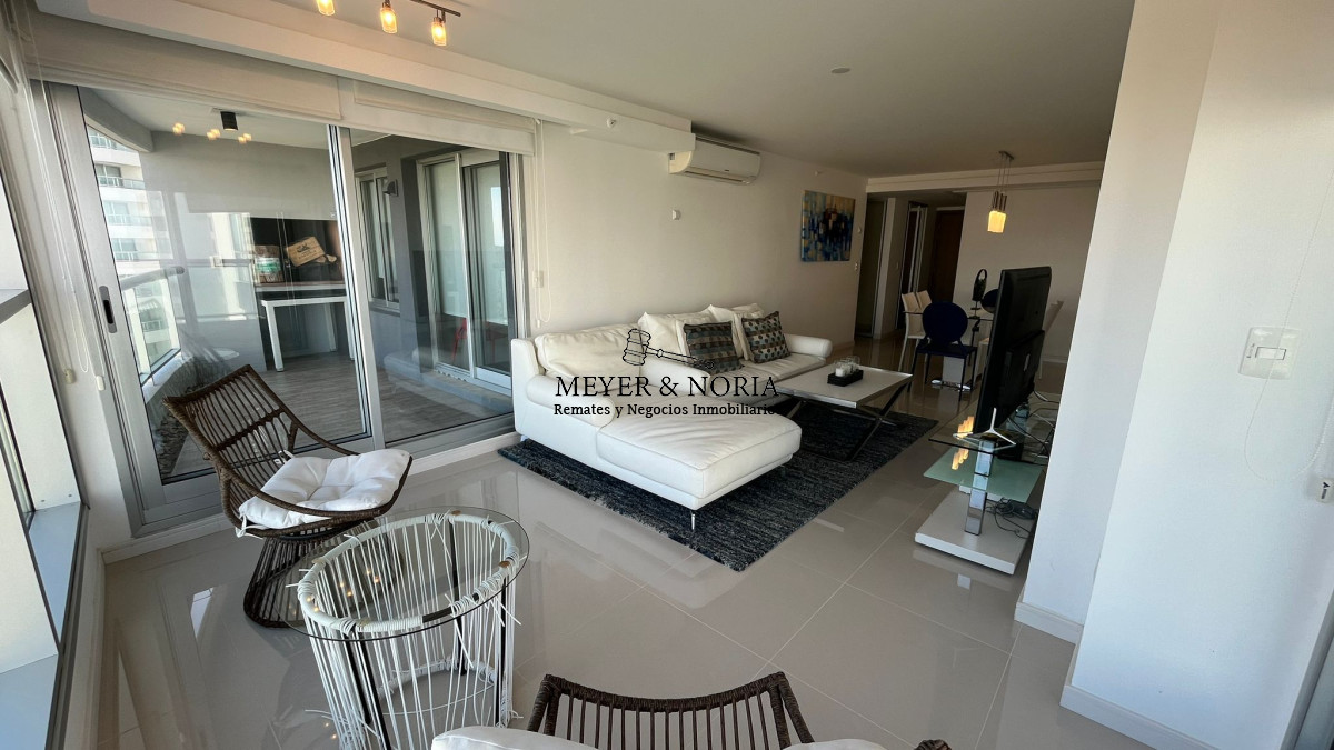 Apartamento ID.28 - Apto de 2 dormitorios mas dependencia y parrillero propio!