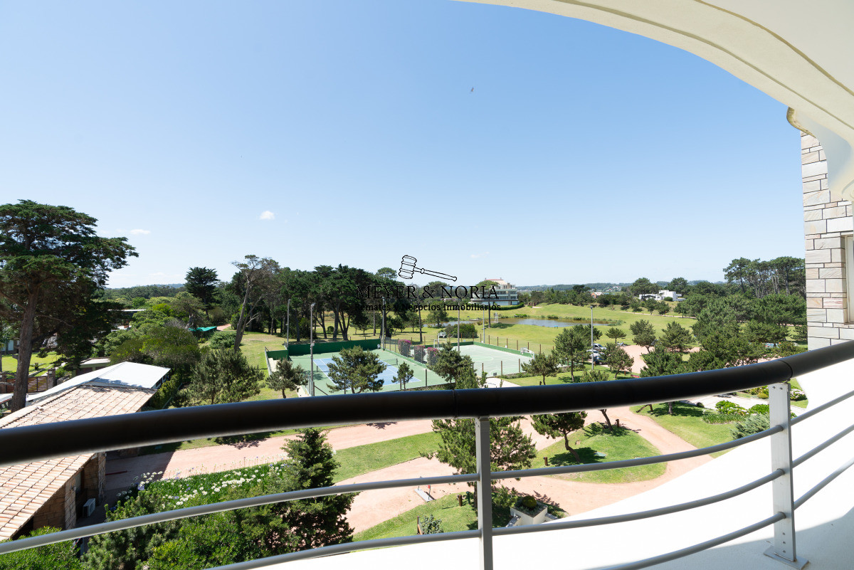 Apartamento ID.92 - Penthouse de 3 dormitorios con vista al mar, piscina y parrillero propio!