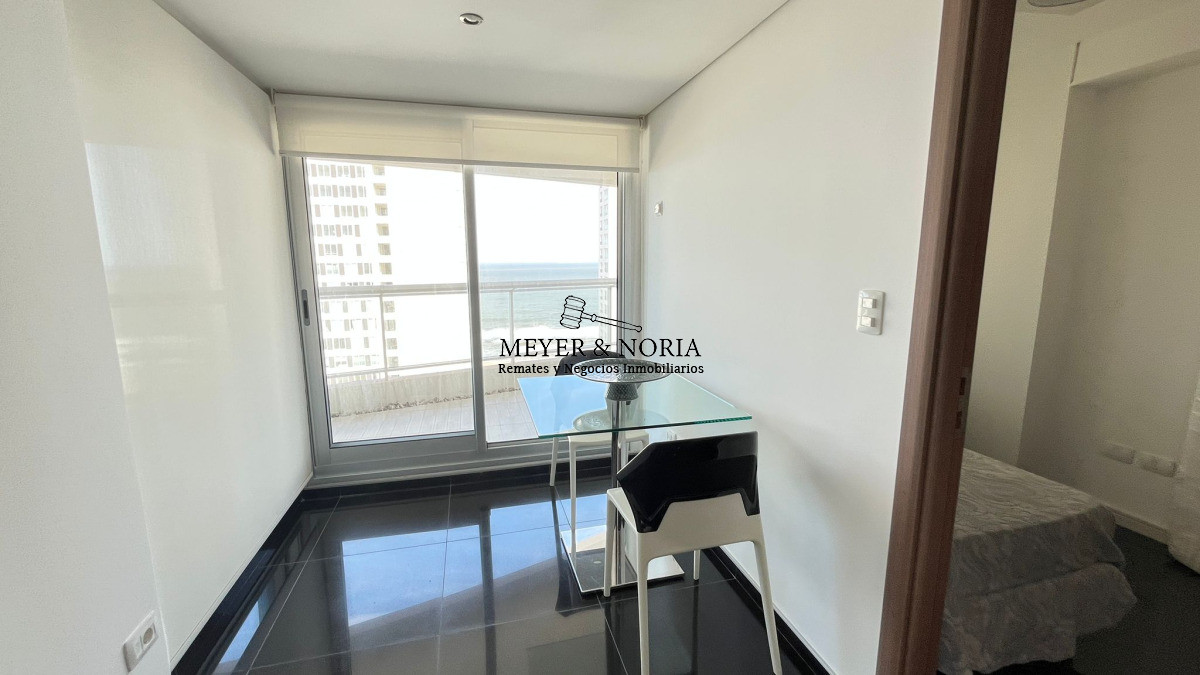 Apartamento ID.84 - Piso alto, parrillero propio, 3 dorm más dep, todos los servicios, Playa Brava pda 10