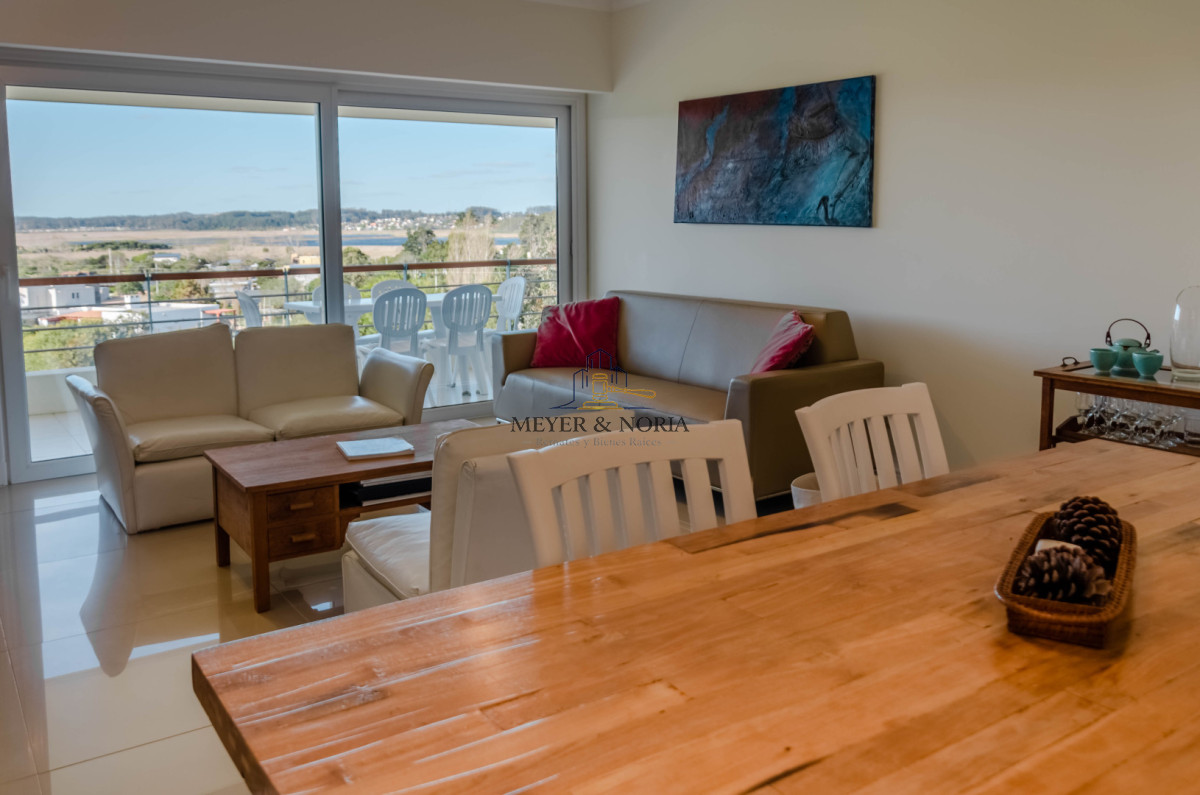 Apartamento ID.213 - Penthouse de 3 dorm, parrillero propio y servicios