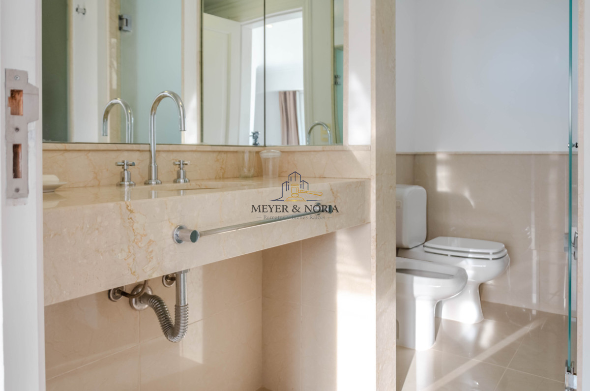 Apartamento ID.213 - Penthouse de 3 dorm, parrillero propio y servicios