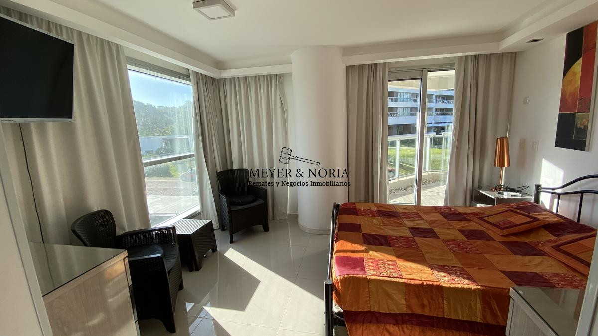 Apartamento ID.7 - Apto, 2 dormitorios dep, con parrillero y amenities - Playa Brava