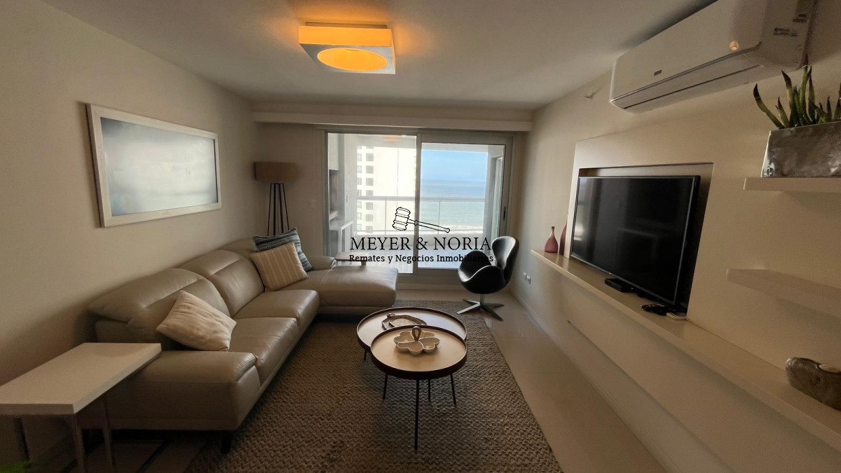 Apartamento ID.84 - Piso alto, parrillero propio, 3 dorm más dep, todos los servicios, Playa Brava pda 10