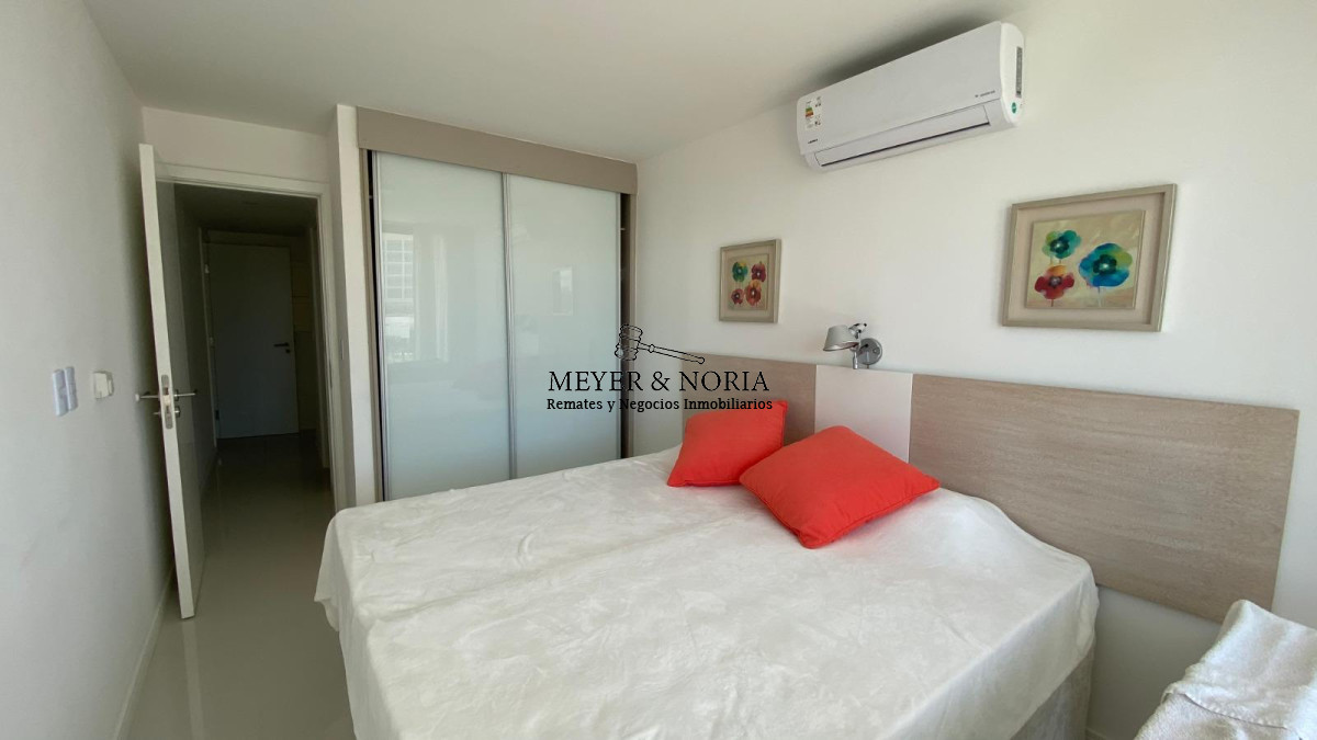 Apartamento ID.111 - Apto en Artower de dos dormitorios, con servicios