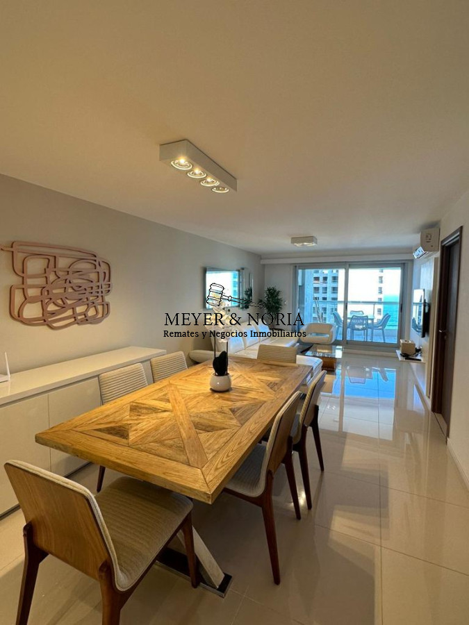 Apartamento ID.13 - Piso alto, parrillero propio, 3 dorm más dep,, Playa Brava pda 10