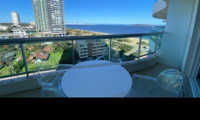Torre de alta gama, vista al mar, 2 dorm mas servicio- Playa Mansa