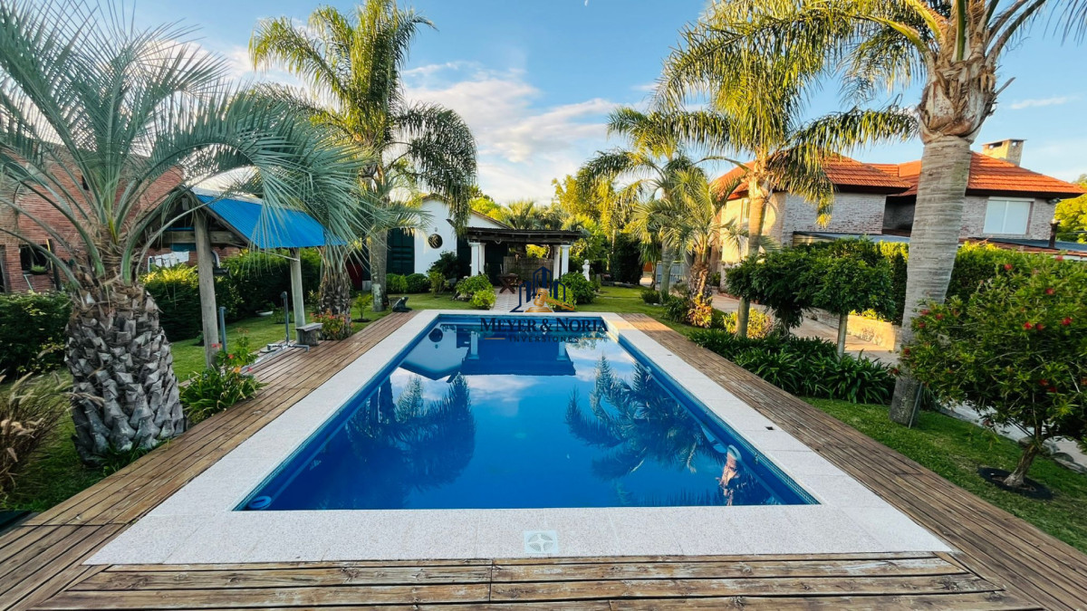 Casa ID.128 - Casa 3 dormitorios con piscina 
