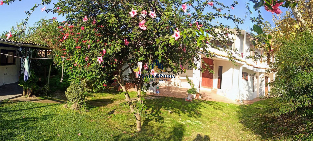 Casa ID.170 - Casa en Pinares, 2 dormitorios, buena construcción 