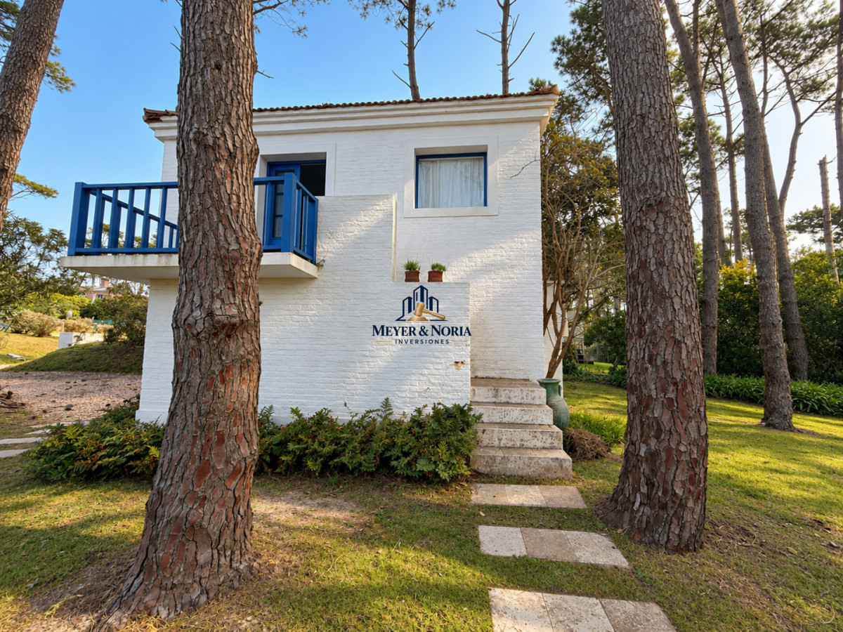 Casa ID.269 - Amplia casa con jardin y entorno arbolado
