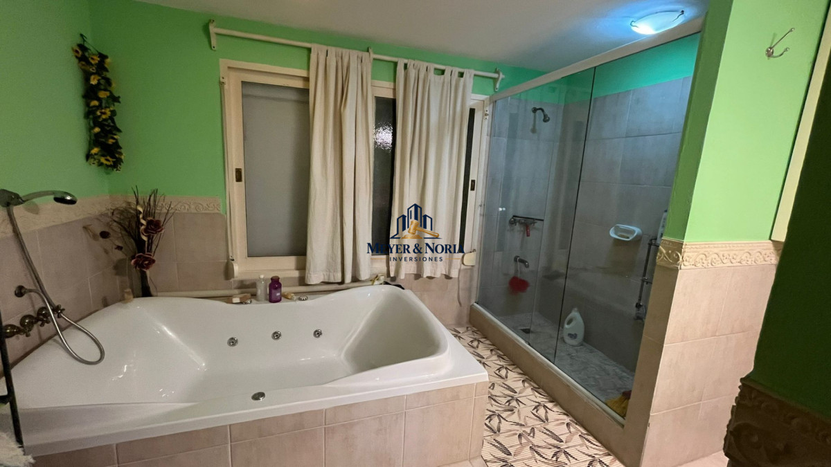 Casa ID.128 - Casa 3 dormitorios con piscina 
