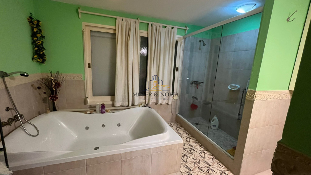 Casa ID.128 - Casa 3 dormitorios con piscina 