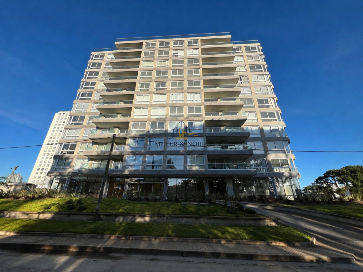 Apartamento ID.225 - Apartamento de 1 dormitorio con cochera y servicios
