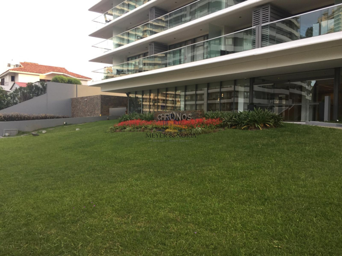 Apartamento ID.226 - Apto de dos dormitorios a pocos mtrs del mar con servicios