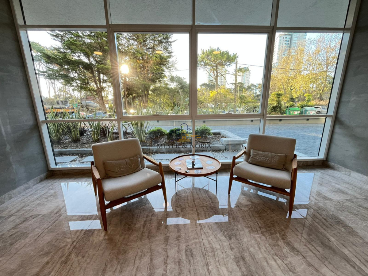 Apartamento ID.225 - Apartamento de 1 dormitorio con cochera y servicios