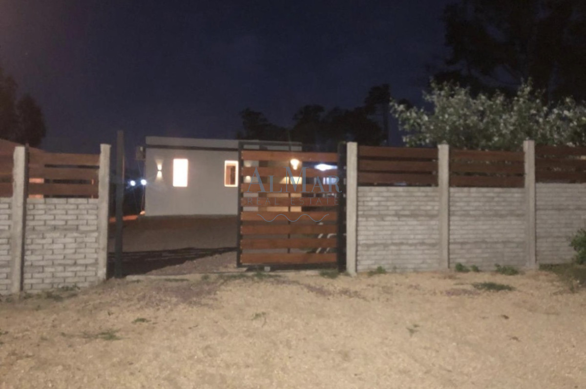Casa ID.22 - Casita en Alquiler, barrio Golf