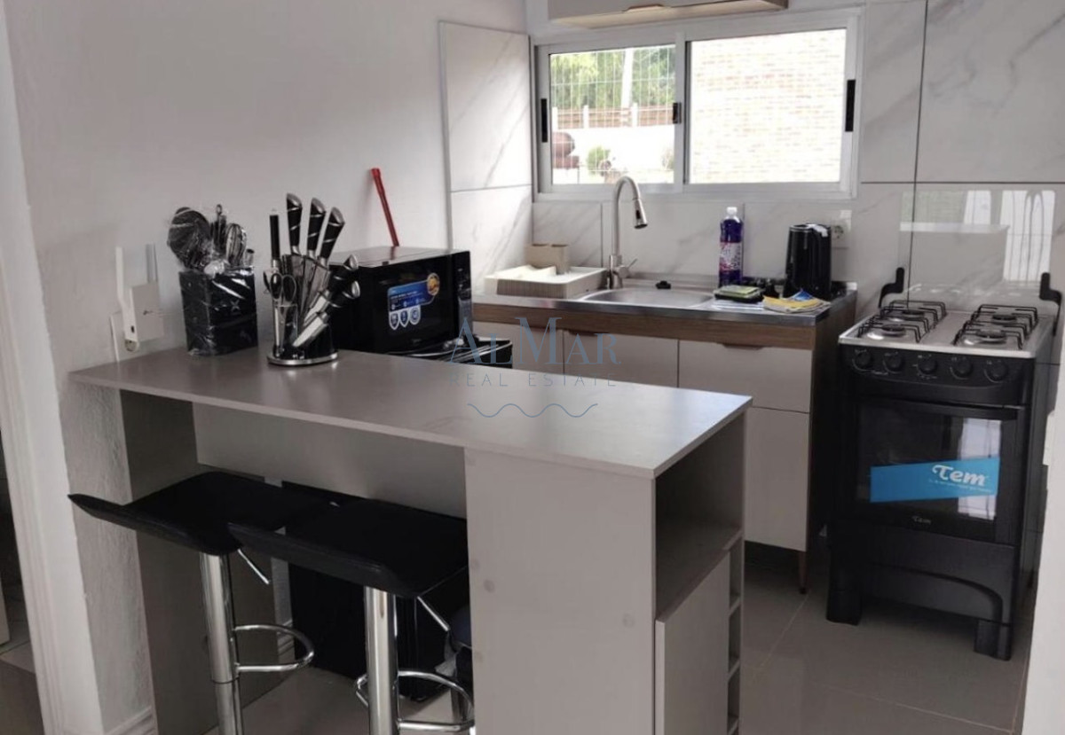 Casa ID.22 - Casita en Alquiler, barrio Golf