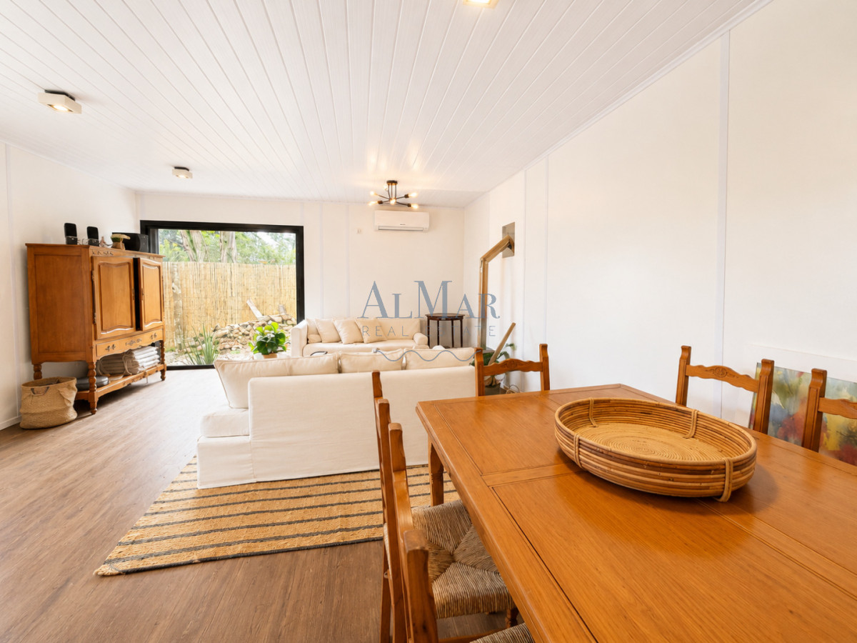 Casa ID.14 - Casa moderna en Balneario Buenos Aires | Diseño, confort y privacidad
