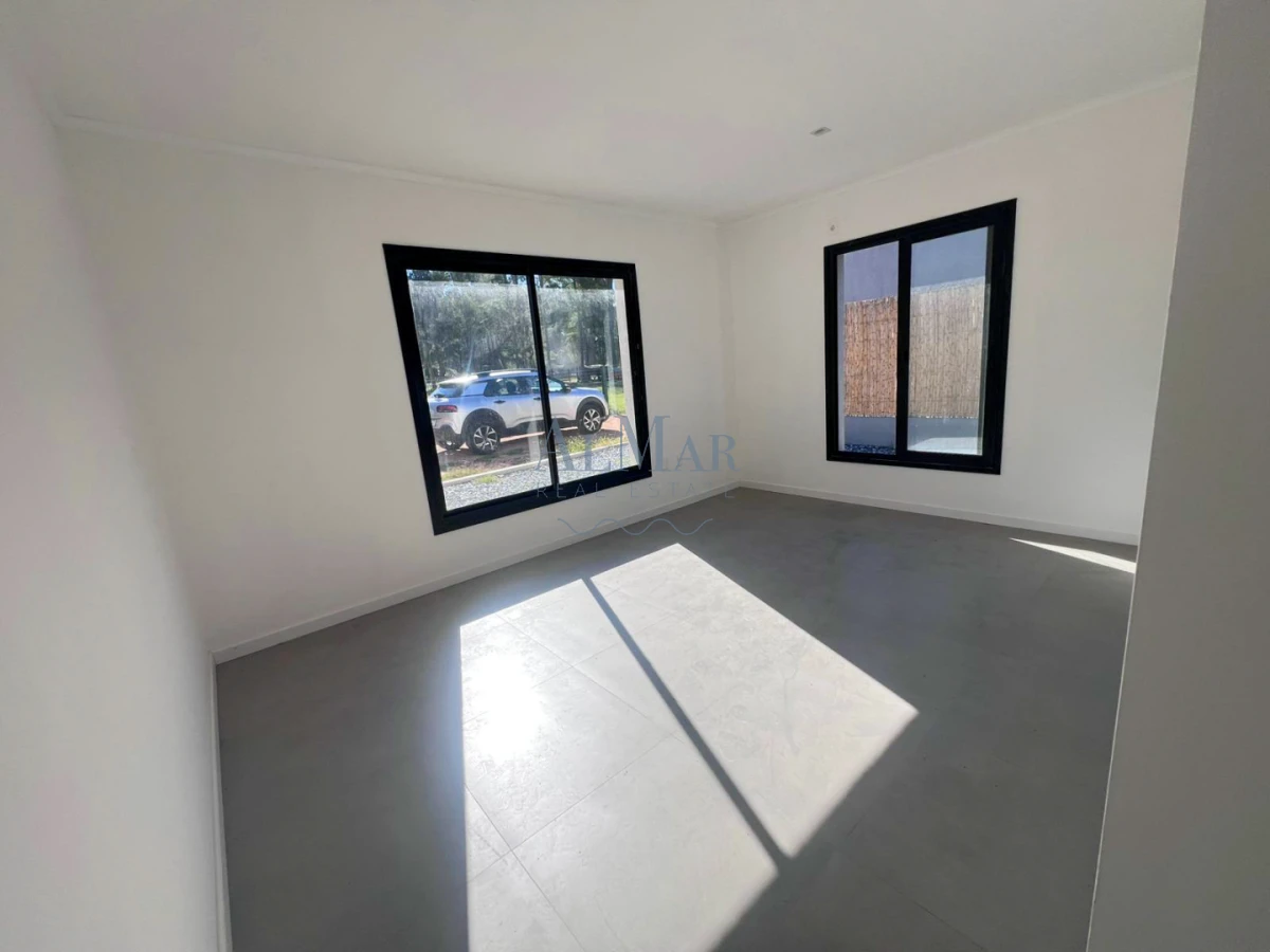 Casa ID.7 - VENTA CASA DE 3 DORMITORIOS TERRENO 1000M2