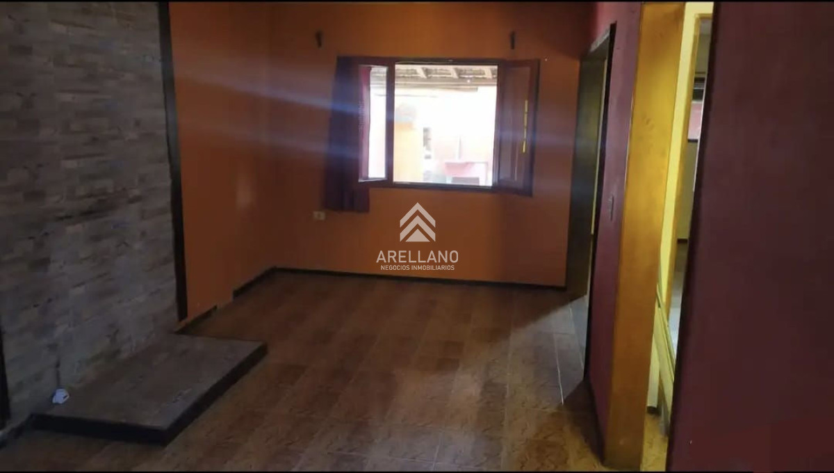 Apartamento ID.4931 - SE VENDE VIVIENDA  DUPLEX 3 DORMITORIOS EN SAN CARLOS 