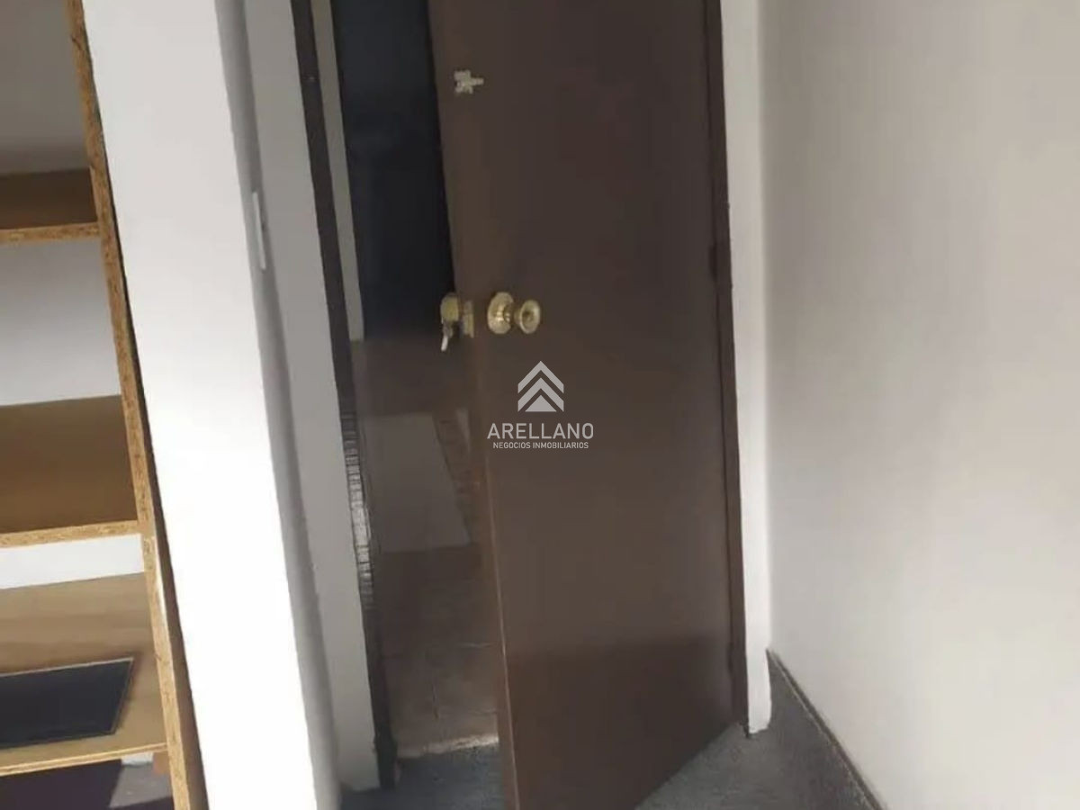 Apartamento ID.4931 - SE VENDE VIVIENDA  DUPLEX 3 DORMITORIOS EN SAN CARLOS 