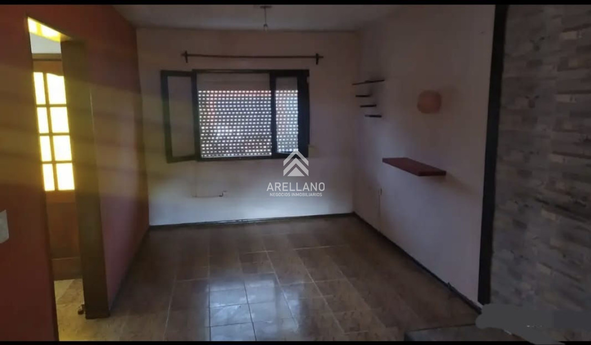 Apartamento ID.4931 - SE VENDE VIVIENDA  DUPLEX 3 DORMITORIOS EN SAN CARLOS 