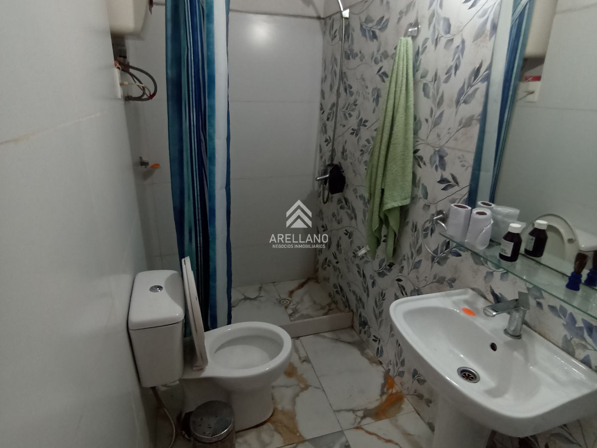Casa ID.4912 - SE VENDE TRES PROPIEDADES EN UN MISMO PADRON CENTRO MALDONADO