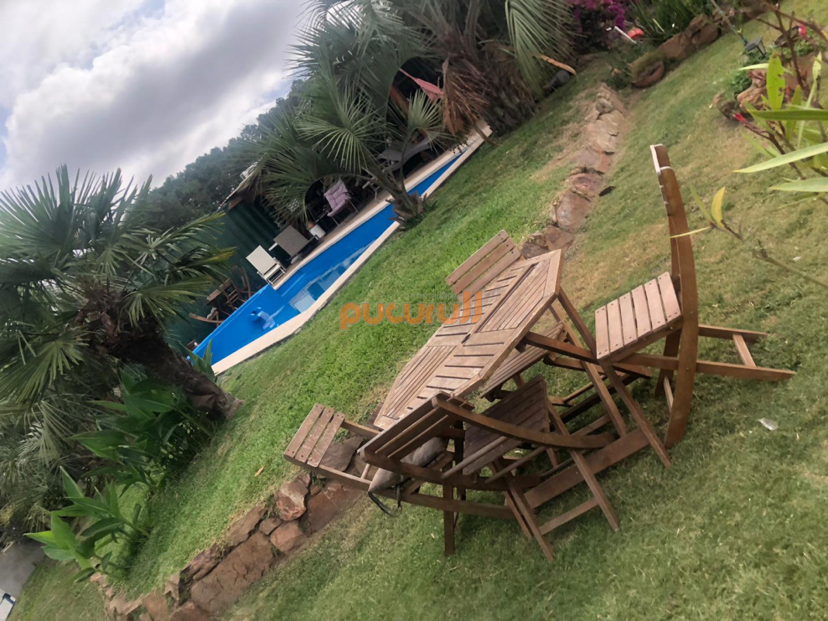 Casa ID.2481 - SE  ALQUILO CASA CONTENEDOR CHACRAS DEL PINAR