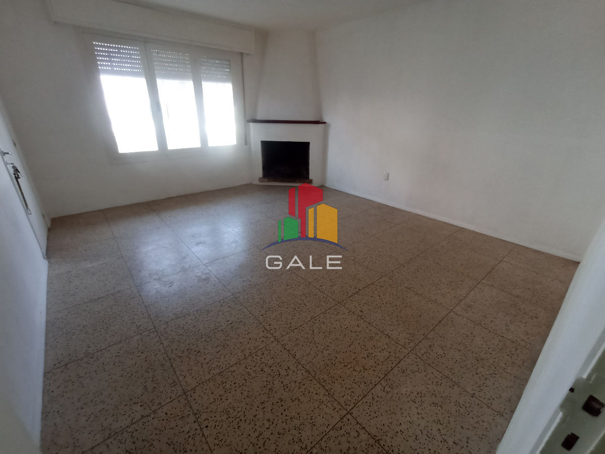 Apartamento ID.4512 - SE VENDE APARTAMERTO 1 DORM AMPLIO CENTRO DE MALDONADO