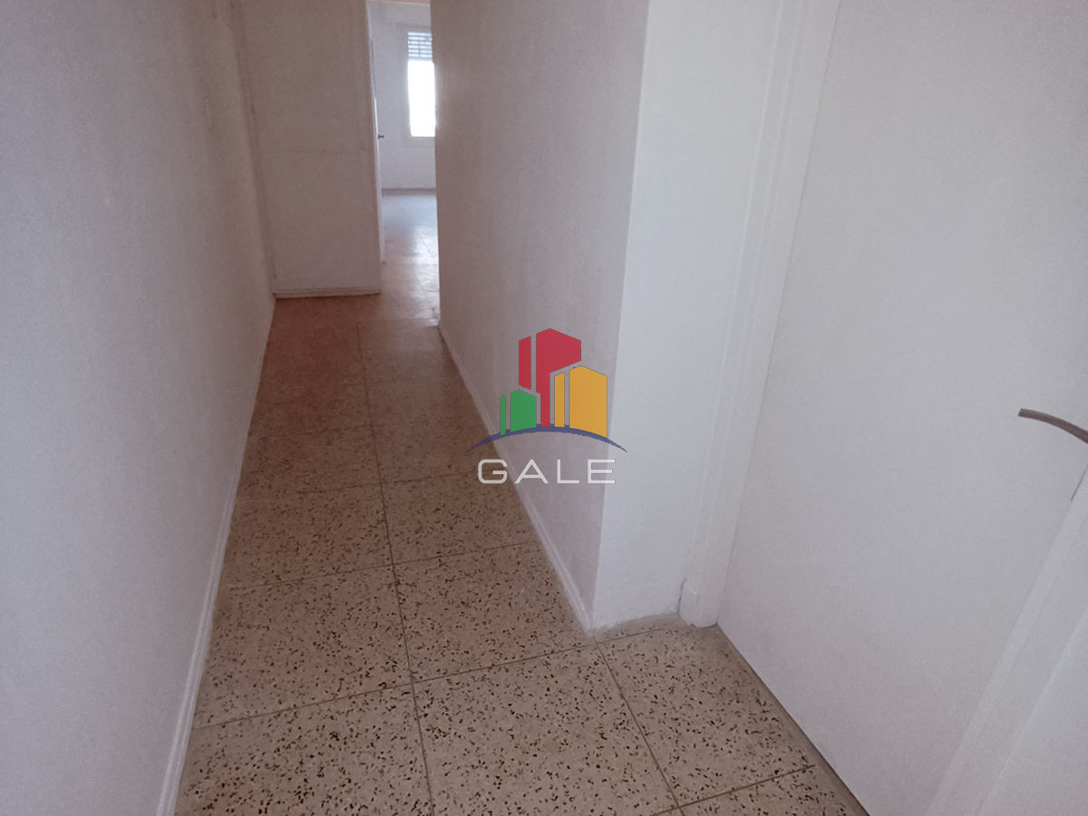 Apartamento ID.4512 - SE VENDE APARTAMERTO 1 DORM AMPLIO CENTRO DE MALDONADO