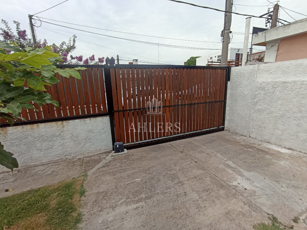 Casa ID.346 - SE VENDE TRES PROPIEDADES EN UN MISMO PADRON CENTRO MALDONADO