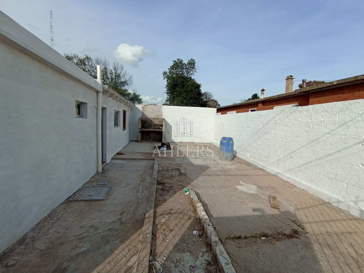 Casa ID.346 - SE VENDE TRES PROPIEDADES EN UN MISMO PADRON CENTRO MALDONADO