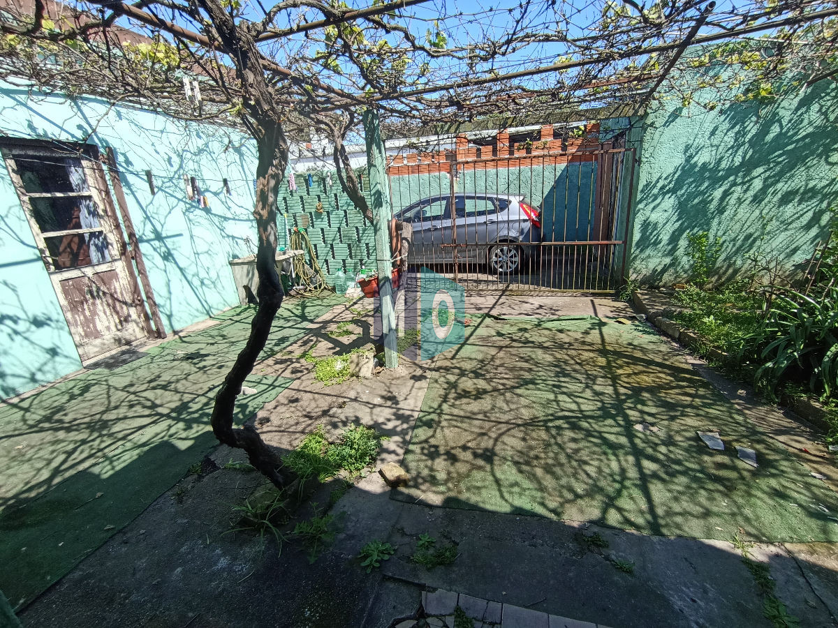 Casa ID.1029 - SE VENDE CASA AMPLIA 3 DORMITORIOS CENTRO MALDONADO